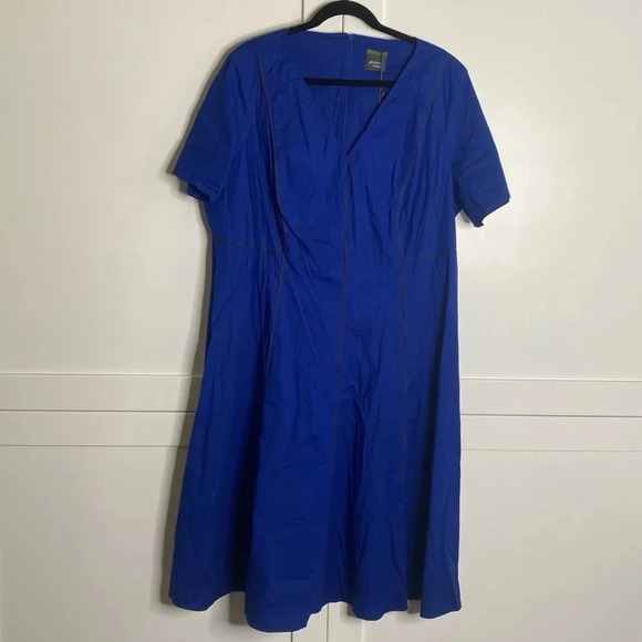 DONNA MORGAN Fit and Flare Dress - Picture 1 of 8